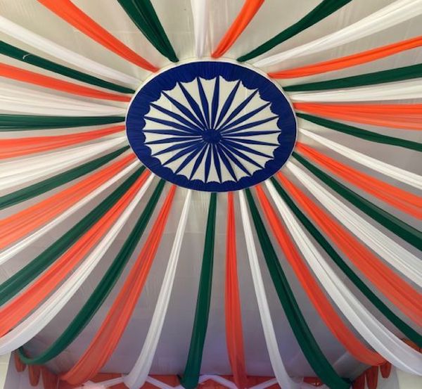 Tricolour ceiling installation in a mall